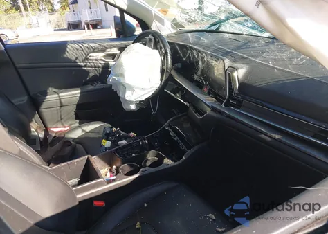 2023 Kia Sportage Hybrid Ex from USA, damaged, VIN KNDPVCAG3P7068713